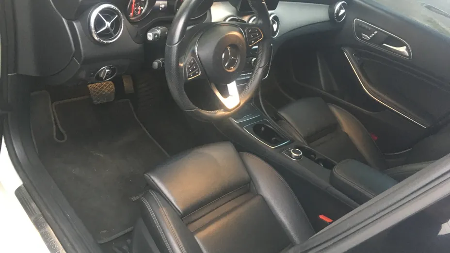 MERCEDES-BENZ GLA AMG GLA 45 4-Matic