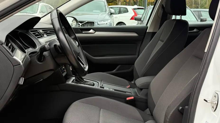 VOLKSWAGEN Passat Passat 2.0 TDI EVO Business DSG