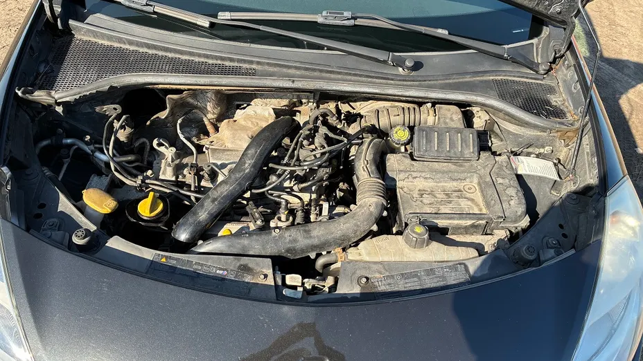 RENAULT Clio Clio 1.2 16V Alize