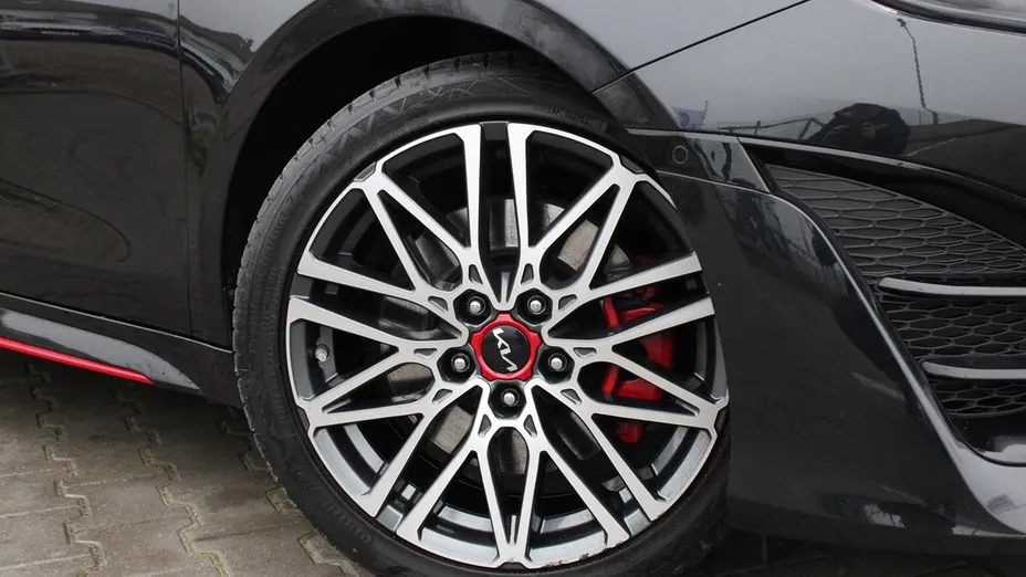 KIA ProCeed ProCeed 1.6 T-GDI GT DCT