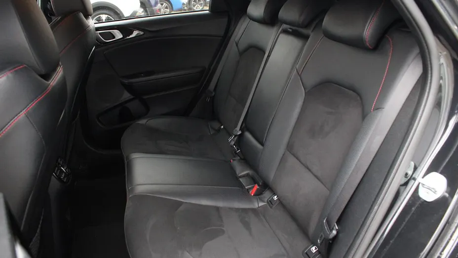 KIA ProCeed ProCeed 1.6 T-GDI GT DCT