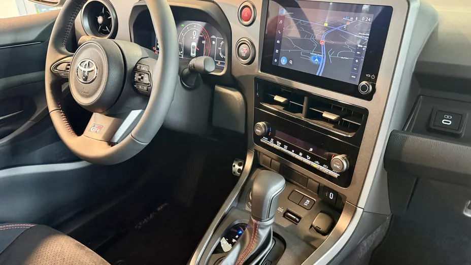 TOYOTA Yaris GR Yaris 1.6 Dynamic aut Nowy