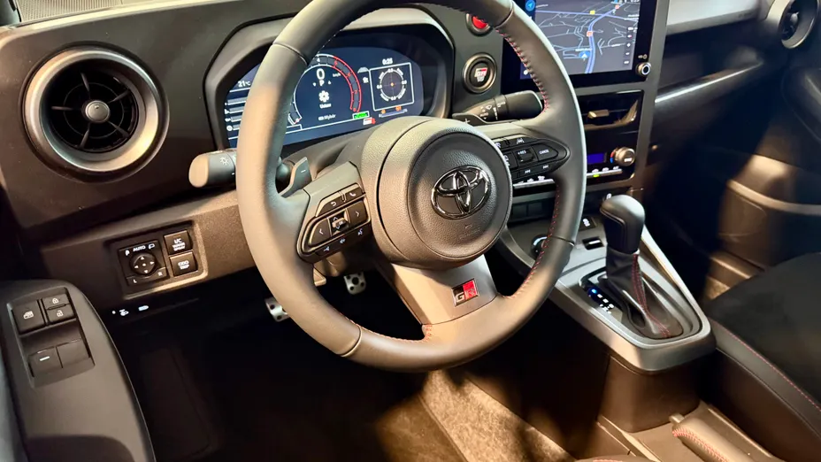 TOYOTA Yaris GR Yaris 1.6 Dynamic aut Nowy