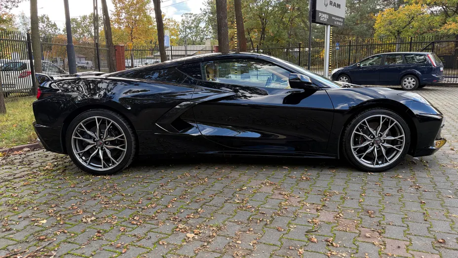 CHEVROLET (USA) Corvette -