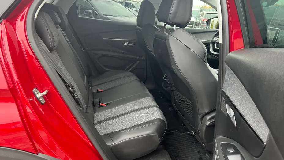 PEUGEOT 3008 3008 1.2 PureTech GPF Allure S&S EAT8