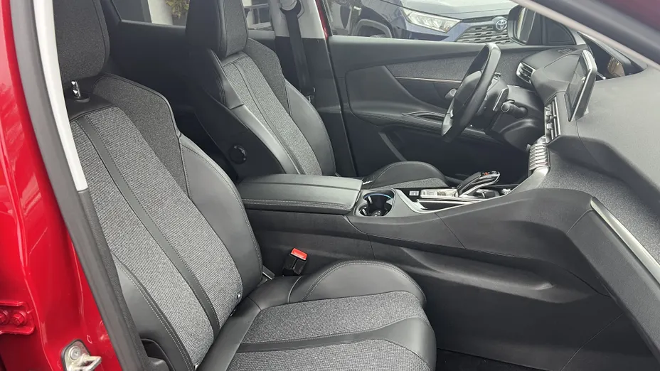 PEUGEOT 3008 3008 1.2 PureTech GPF Allure S&S EAT8