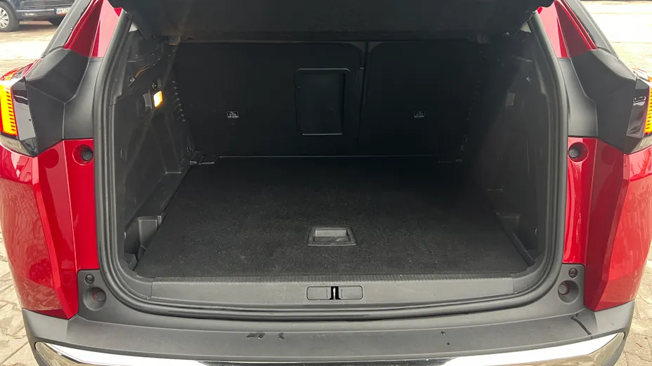 PEUGEOT 3008 3008 1.2 PureTech GPF Allure S&S EAT8