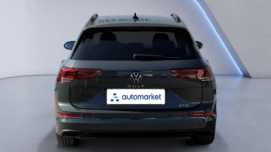 VOLKSWAGEN Golf Golf VIII 1.5 eTSI mHEV Life DSG