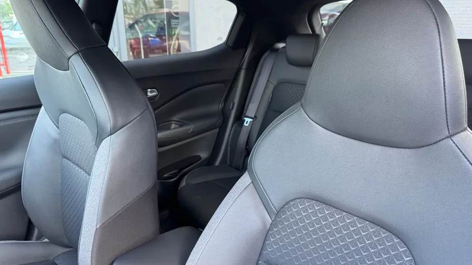 NISSAN Juke Juke 1.6 Hybrid N-Connecta AMT Nowy