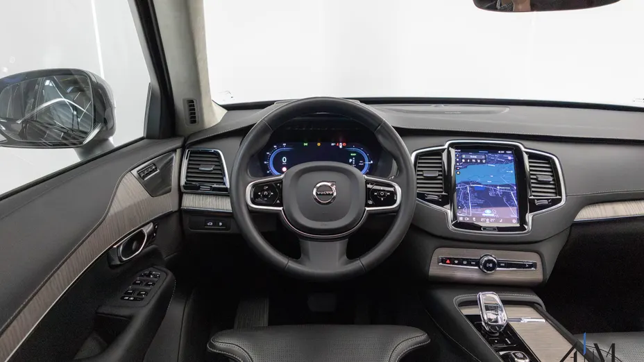 VOLVO XC90 XC90 T8 AWD Plug-In Hybrid Ultimate Dark 7os aut