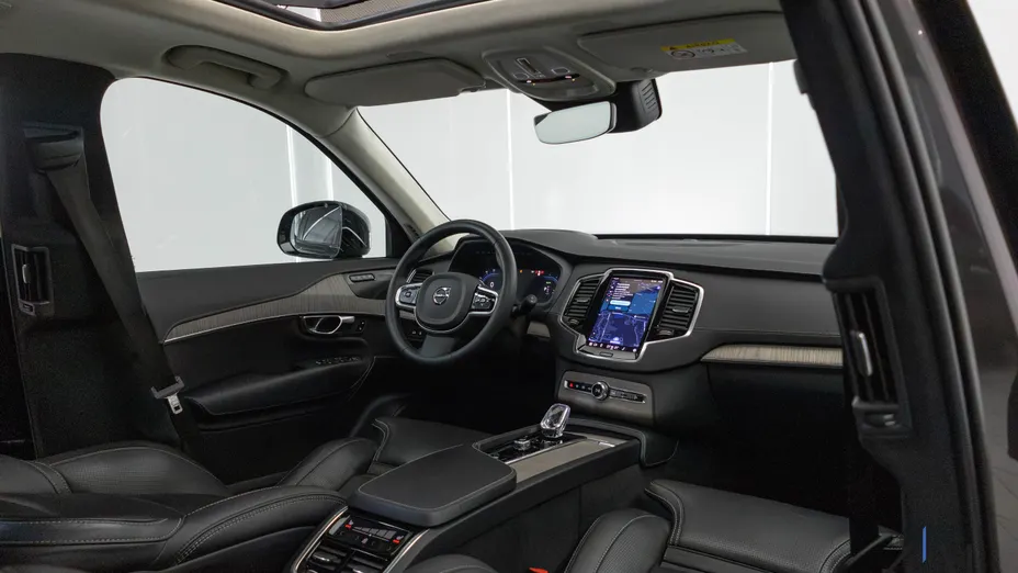 VOLVO XC90 XC90 T8 AWD Plug-In Hybrid Ultimate Dark 7os aut