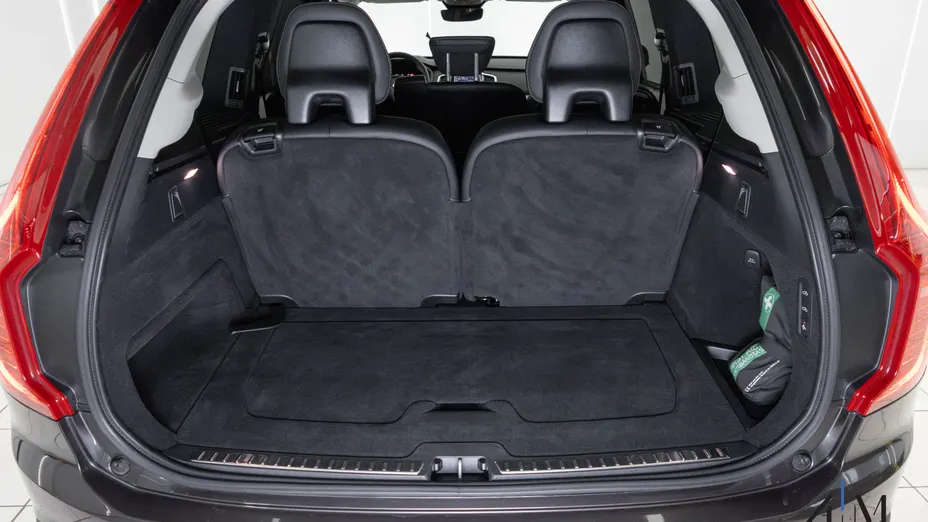 VOLVO XC90 XC90 T8 AWD Plug-In Hybrid Ultimate Dark 7os aut