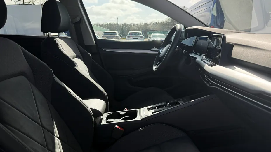 VOLKSWAGEN Golf Golf VIII 1.5 eTSI mHEV Life DSG