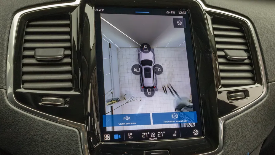 VOLVO XC90 XC90 T8 AWD Plug-In Hybrid Ultimate Dark 7os aut