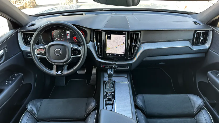 VOLVO XC60 XC60 D4 R-Design aut