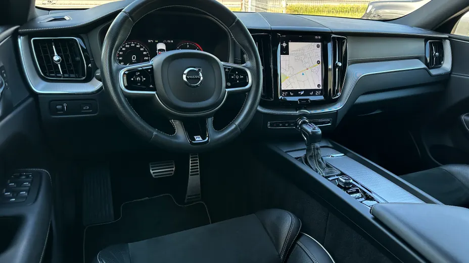 VOLVO XC60 XC60 D4 R-Design aut