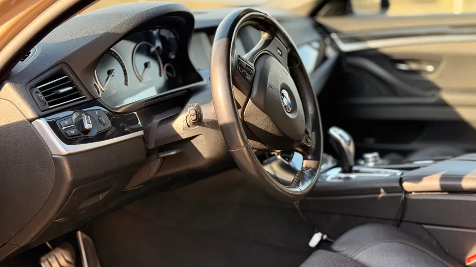 BMW Seria 5 Gran Turismo 520d