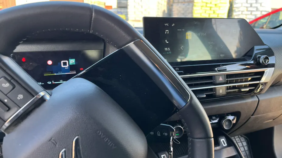 CITROEN C4 e-C4 EV136 50kWh Business Edition