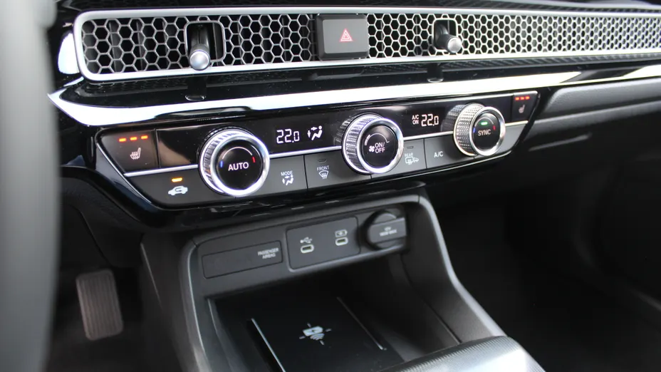 HONDA Civic Civic 2.0 i-MMD Elegance CVT Nowy