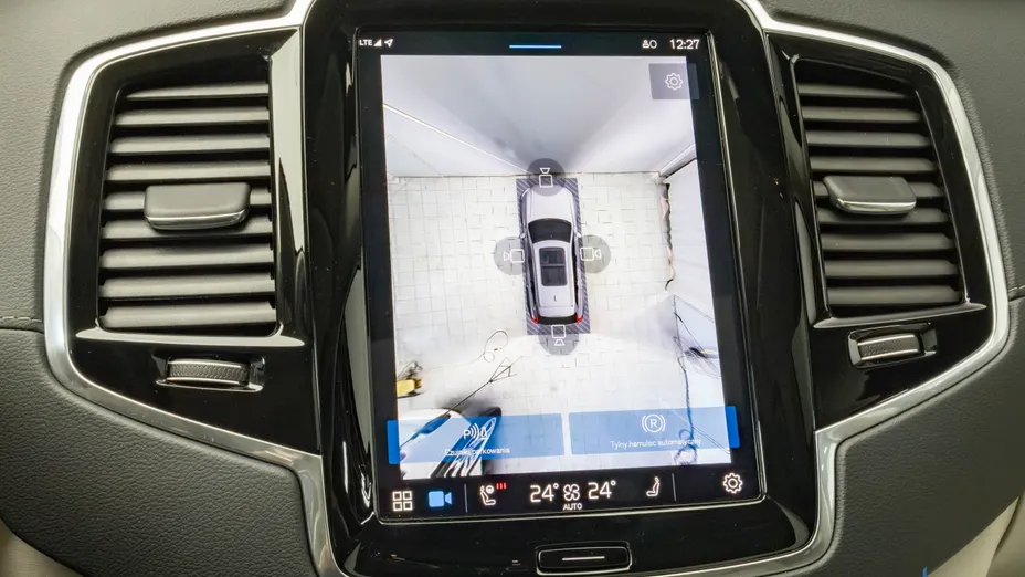 VOLVO XC90 XC90 T8 AWD Plug-In Hybrid Ultimate Dark 7os aut