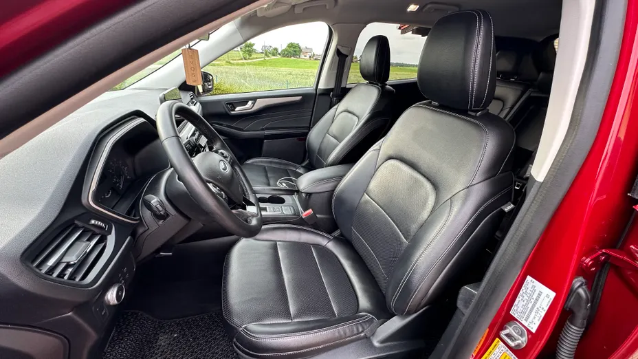 FORD Escape Escape 2.0 EcoBoost AWD Titanium