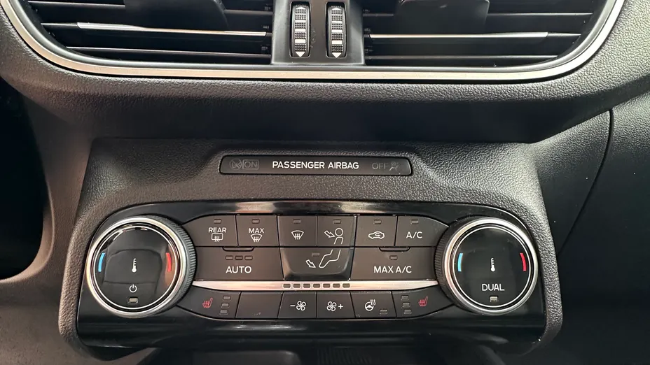 FORD Escape Escape 2.0 EcoBoost AWD Titanium