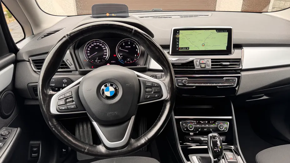 BMW Seria 2 220d GT xDrive aut