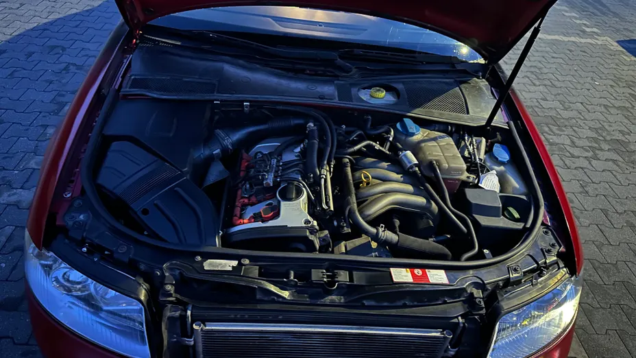 AUDI A4 -