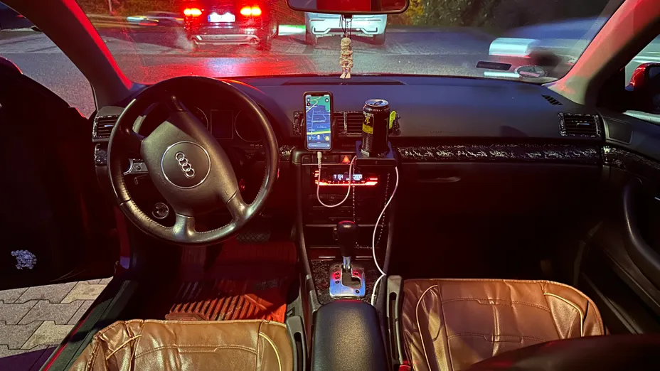 AUDI A4 -