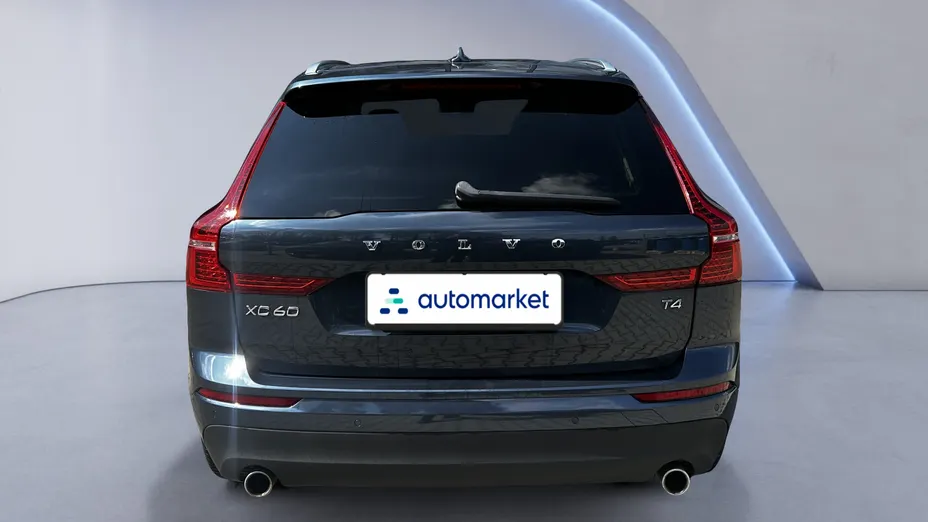 VOLVO XC60 XC60 T4 Momentum Pro aut