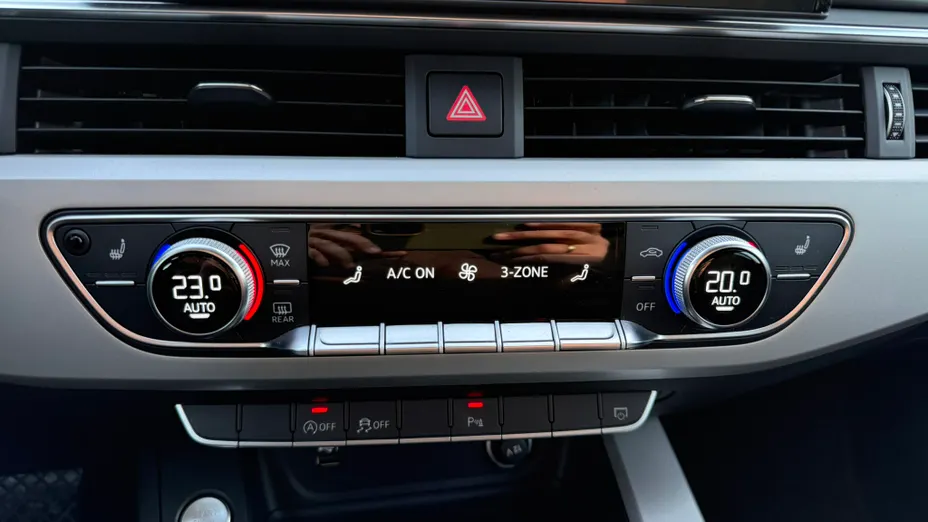 AUDI A4 A4 35 TFSI mHEV S Line S tronic