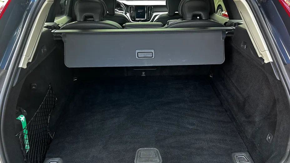VOLVO XC60 XC60 T4 Momentum Pro aut