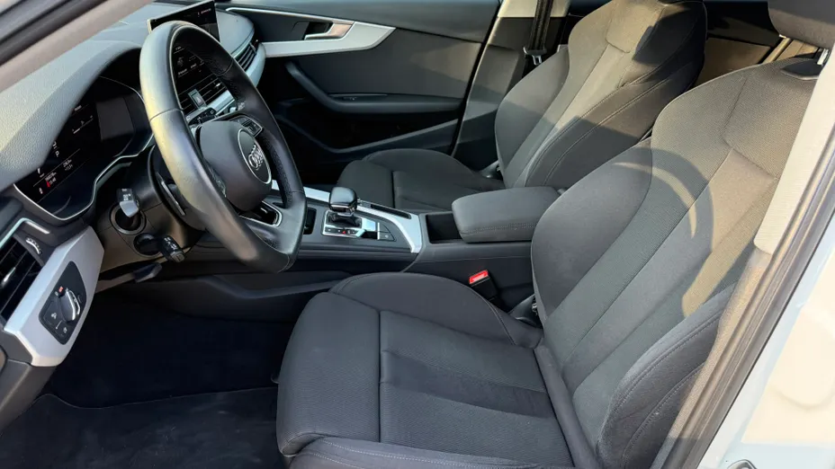 AUDI A4 A4 35 TFSI mHEV S Line S tronic