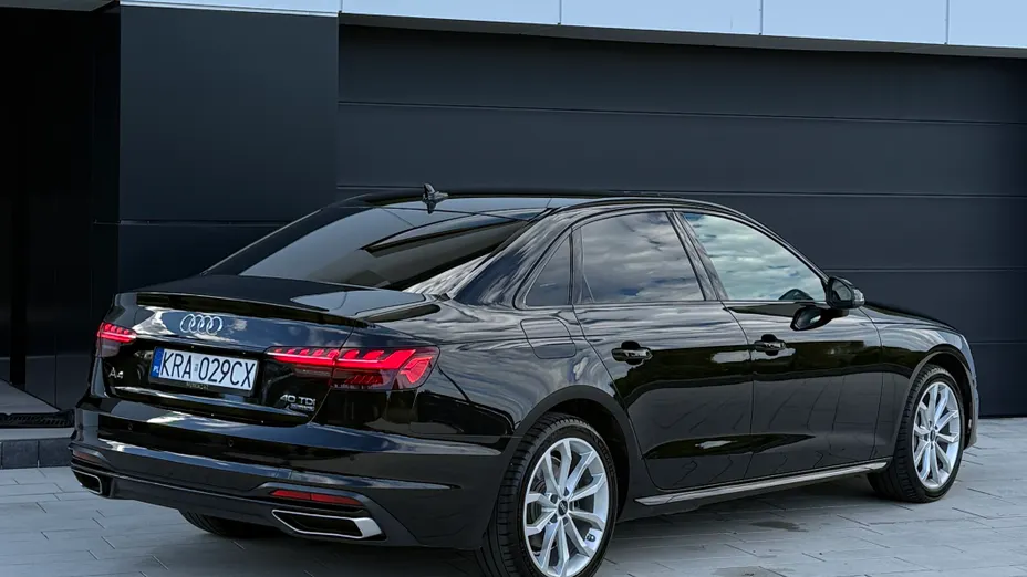 AUDI A4 A4 40 TDI Quattro Sport S tronic
