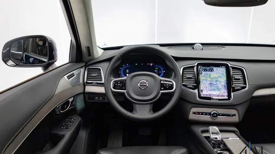 VOLVO XC90 XC90 T8 AWD Plug-In Hybrid Ultimate Bright 7os aut