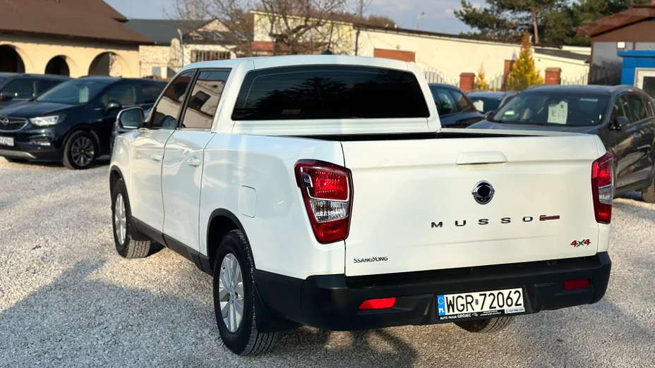KGM / SSANGYONG Musso Musso 2.2 Crystal 4WD aut