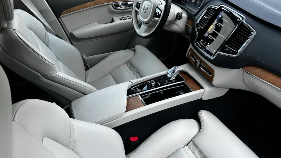 VOLVO XC90 XC90 B5 D AWD Inscription 7os aut