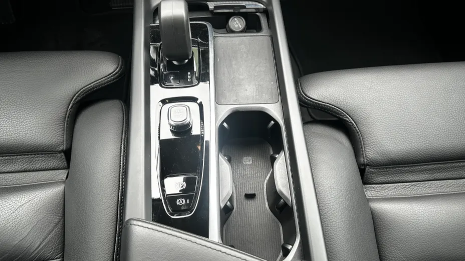 VOLVO V60 V60 B3 B Plus Dark aut