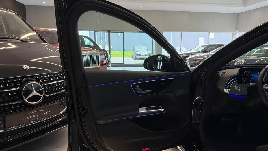 MERCEDES-BENZ E Klasa E 220 d 4-Matic AMG