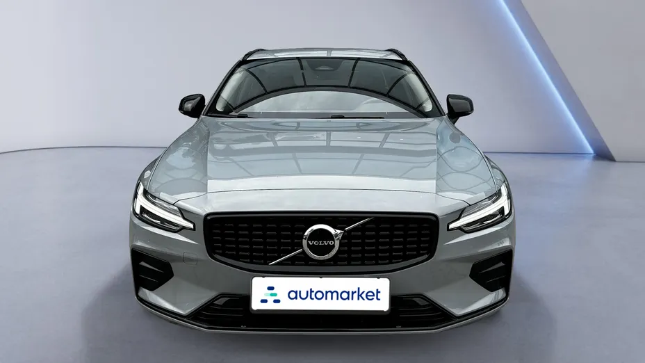 VOLVO V60 V60 B3 B Plus Dark aut