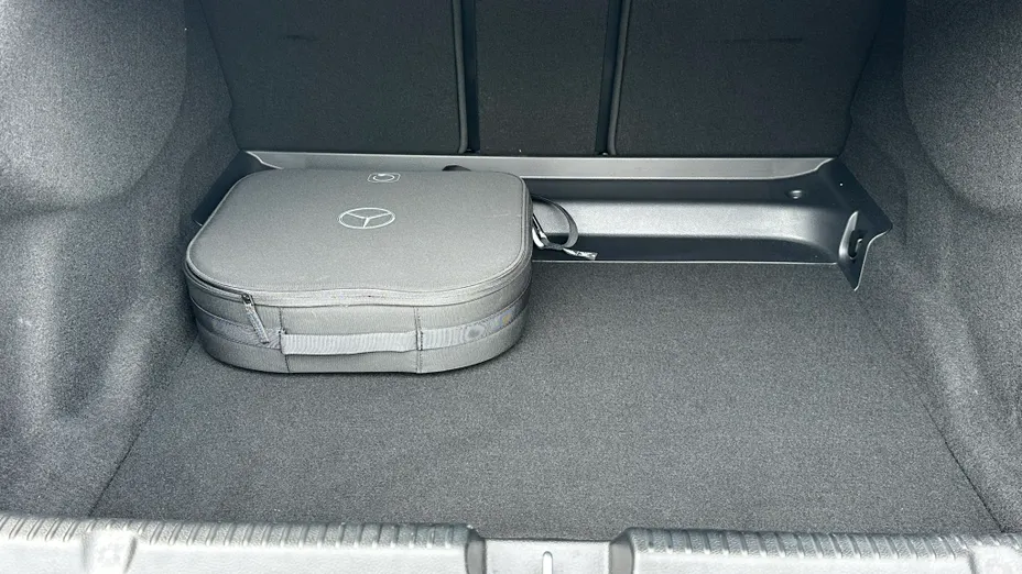 MERCEDES-BENZ EQE EQE 350 90.5kWh 4-Matic AMG Line