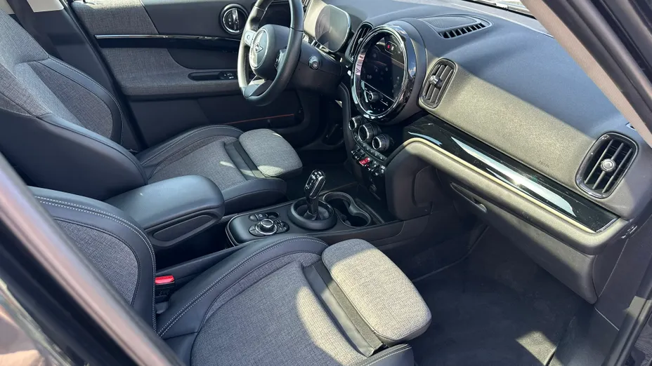 MINI [BMW] Countryman Cooper aut