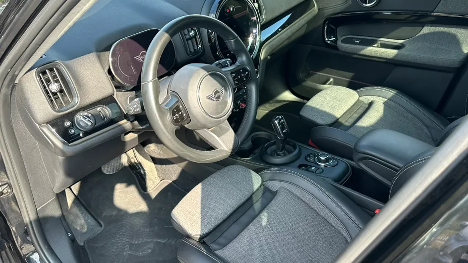 MINI [BMW] Countryman Cooper aut