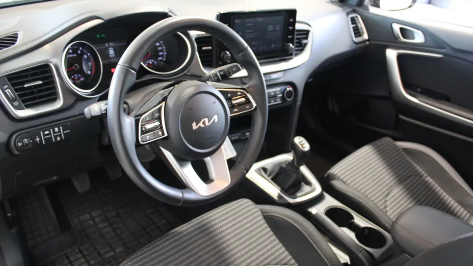 KIA Cee'd Ceed 1.5 T-GDI M