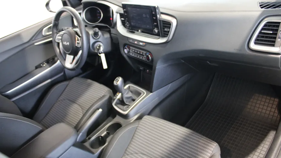 KIA Cee'd Ceed 1.5 T-GDI M