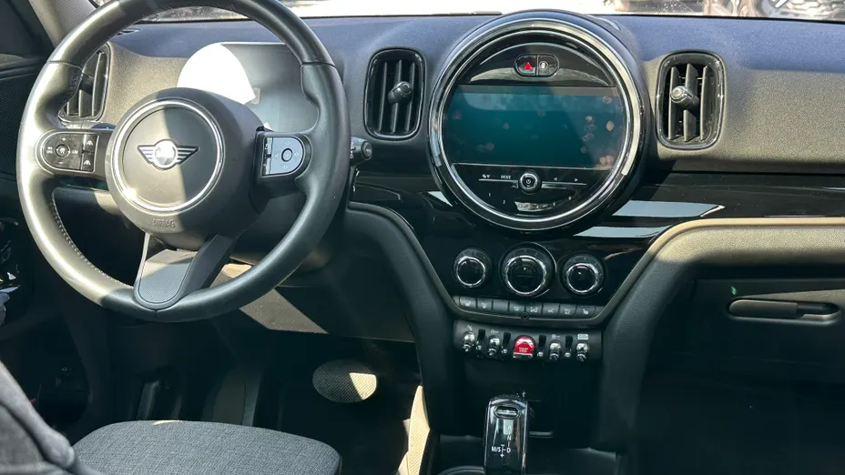 MINI [BMW] Countryman Cooper aut