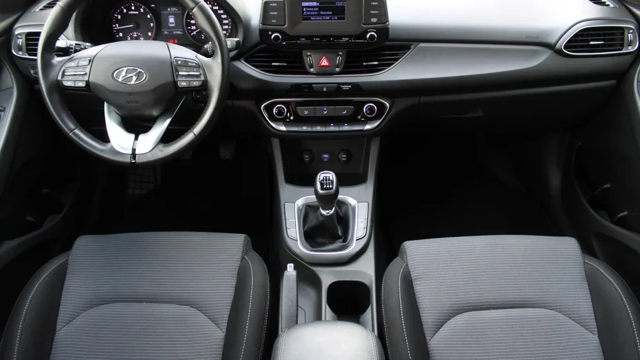 HYUNDAI i30 i30 1.5 DPI Classic +