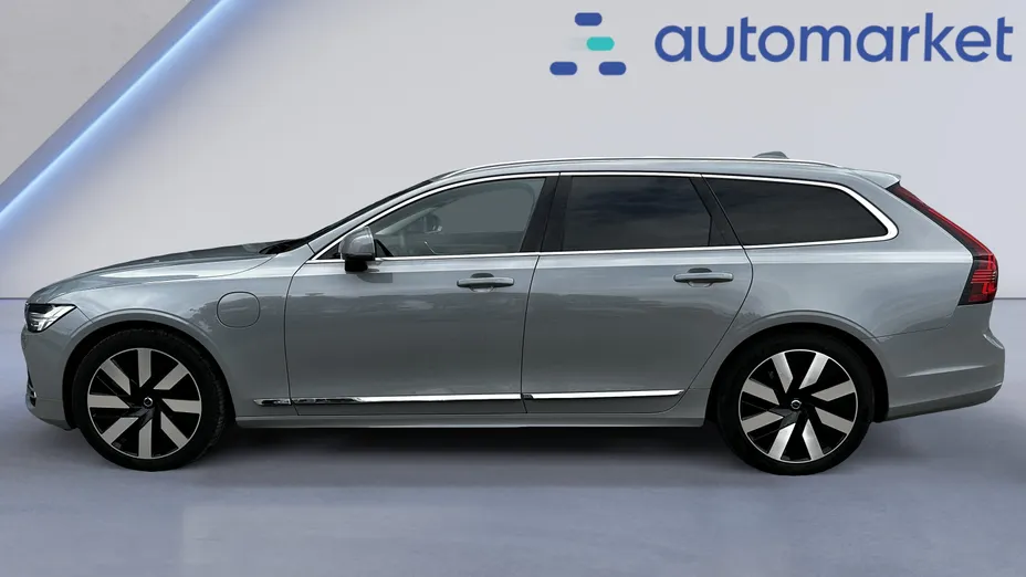 VOLVO V90 V90 T8 AWD Plug-In Hybrid Ultra Bright aut
