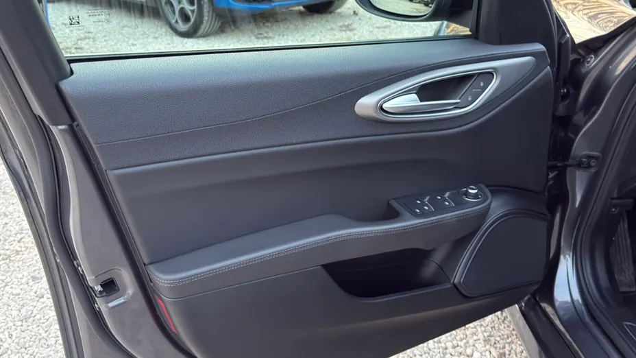 ALFA ROMEO Giulia Giulia 2.0 Turbo Veloce Q4 aut