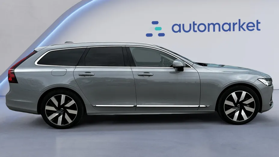 VOLVO V90 V90 T8 AWD Plug-In Hybrid Ultra Bright aut